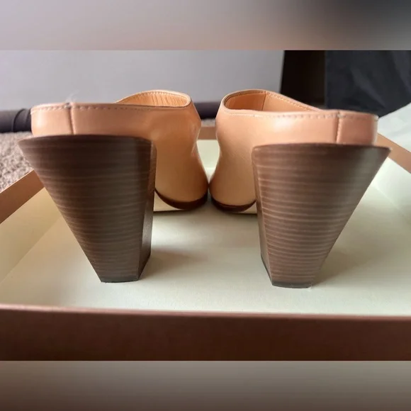 Burberry Leather KIERSTEN Mules - Picture 4 of 10